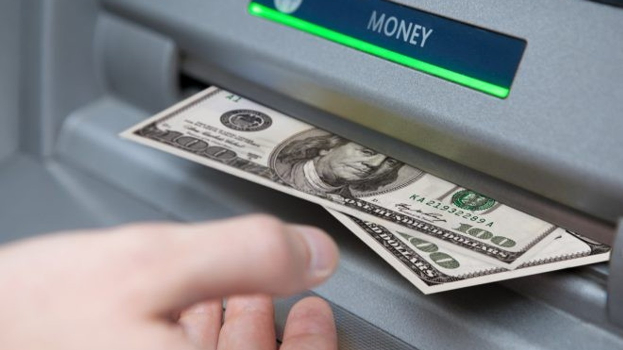 2017/12/automatic-banking-660x400.jpg
