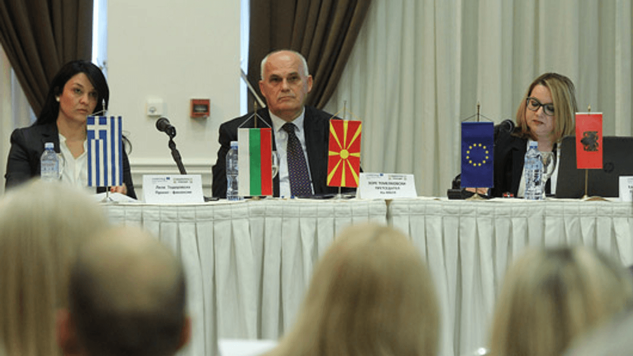 2018/01/Maqedonia-Shqiperia-Greqia.png