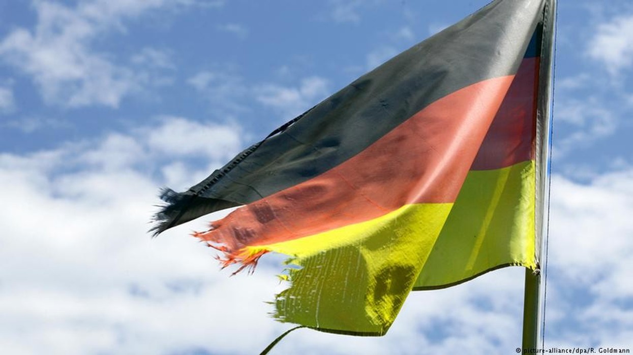 2018/02/german_flag.jpg