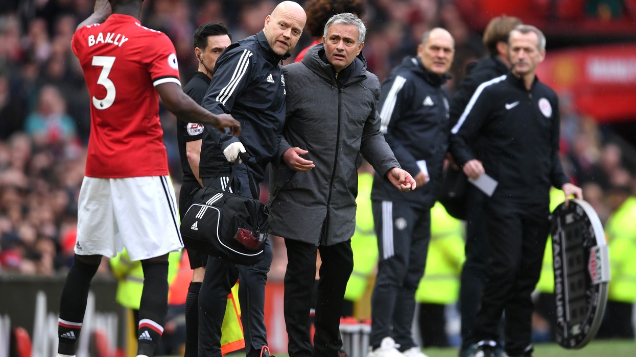 2018/03/Eric-Bailly-JoseMourinho-e1520717663796.jpg