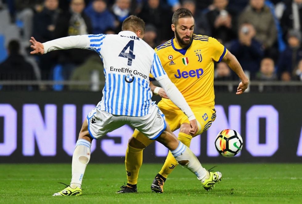 2018/03/Higuain-1.jpg