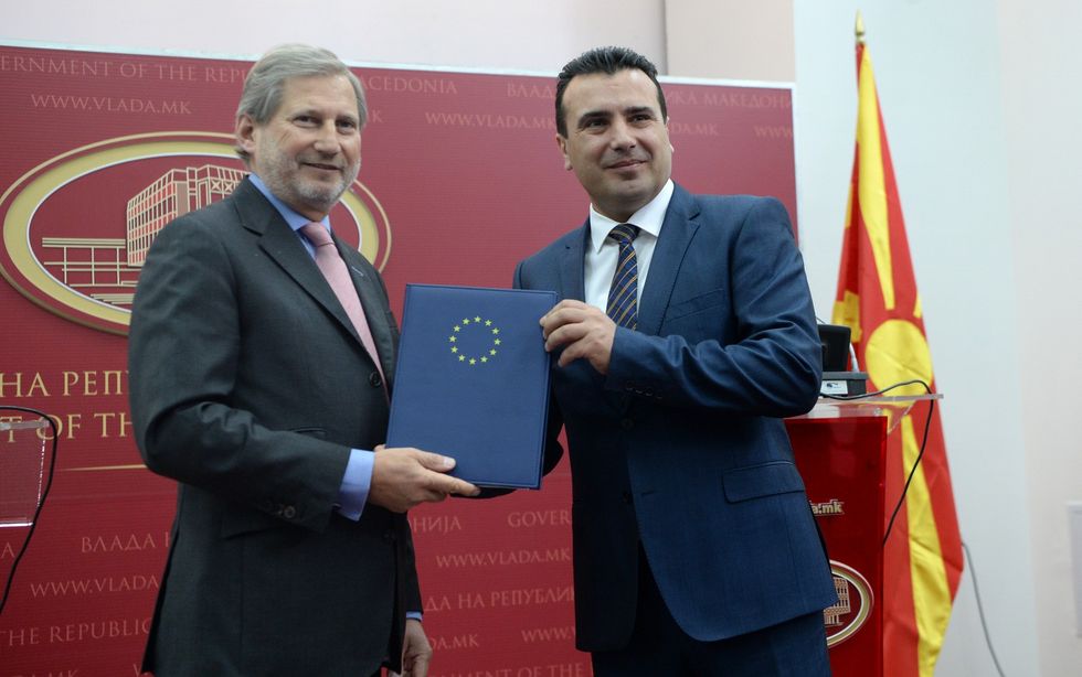 2018/04/Zaev-Hahn-2.jpg