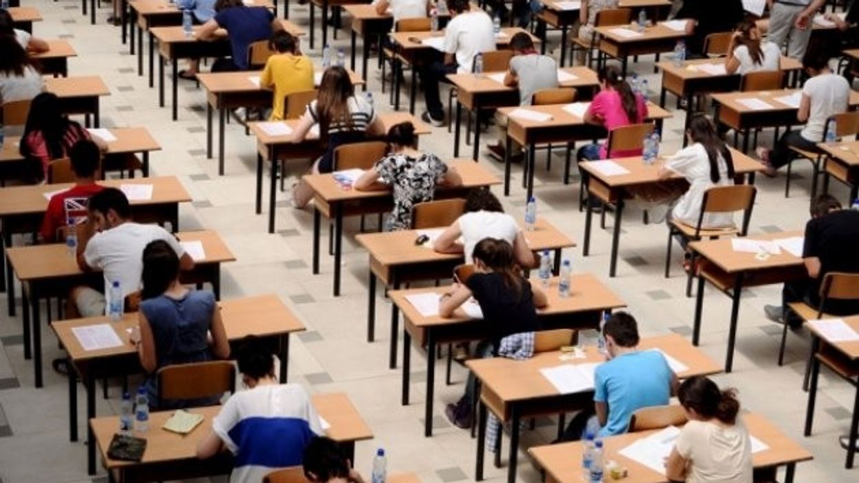 Nota mesatare e maturës shtetërore në RMV për këtë vit është 3.66 Nota mesatare e maturës shtetërore në RMV për këtë vit është 3.66