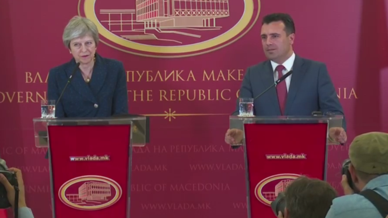 2018/05/Theresa-May-Zaev.png