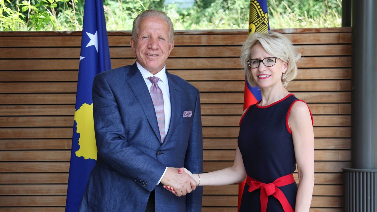 2018/06/Ministri-i-Jashtëm-Pacolli-me-Ministren-për-Punë-të-Jashtme-të-Lihtenshtajnit-Znj-Aurelia-Frick.jpg