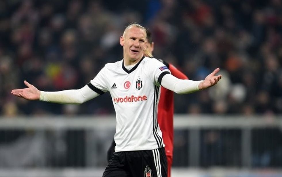 2018/07/0x0-domagoj-vida-icin-flas-iddia-besiktas-liverpoolun-teklifini-reddetti-1532556747189.jpg