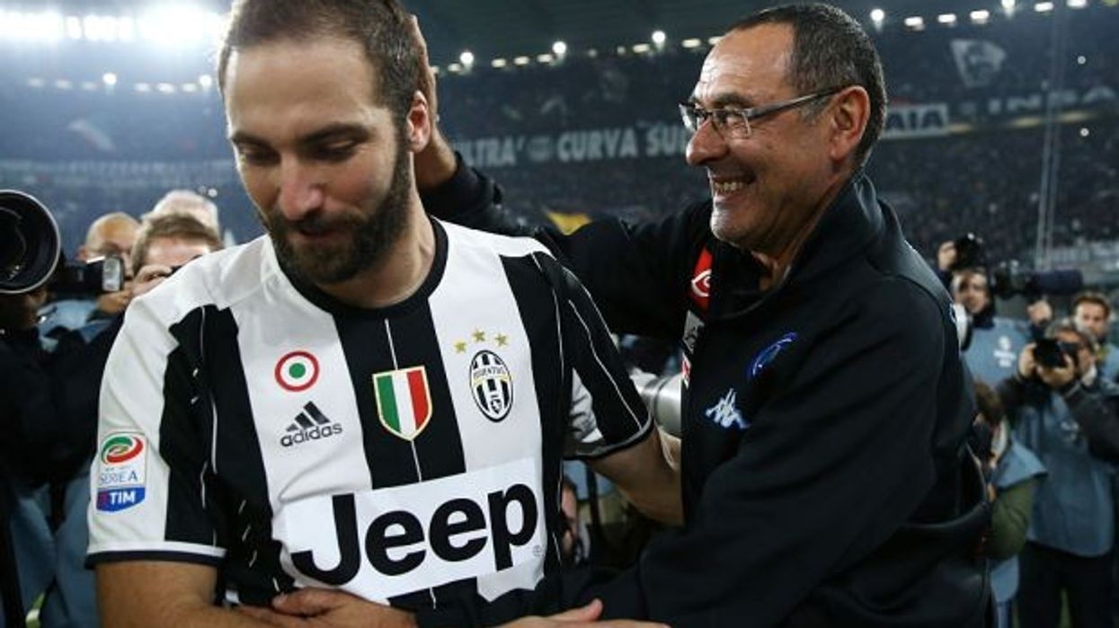 2018/07/higuain-sarri.jpg
