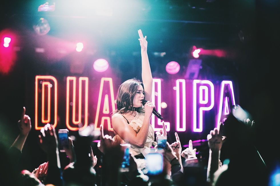 2018/08/dua-lipa-1.jpg