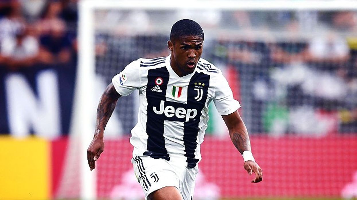 2018/09/douglas-costa-juventus.jpg