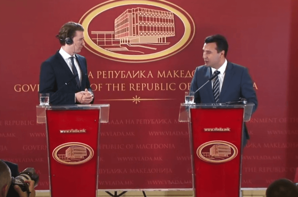 2018/09/Kurz-Zaev.png