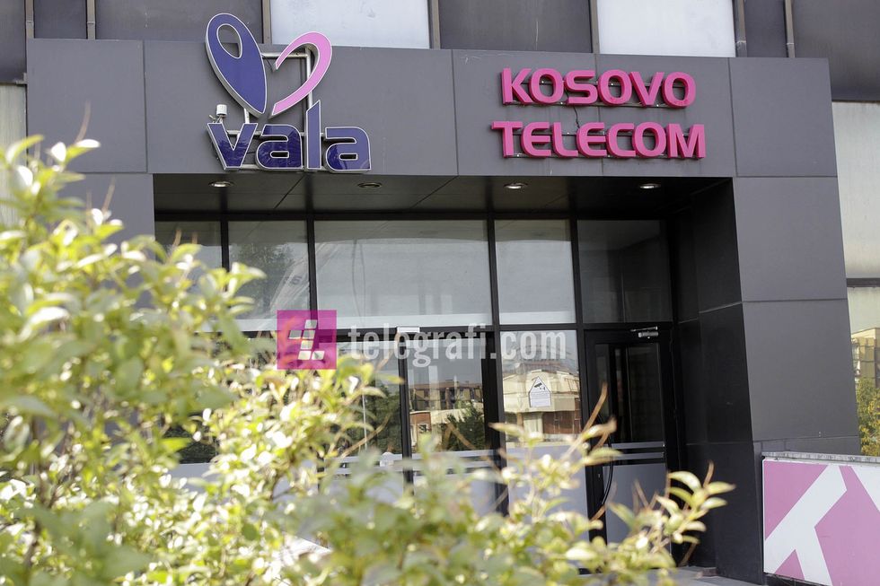 2018/09/Telekomi-i-kosoves-ndertesa-foto-Ridvan-Slivova-2-e1552999592548.jpg