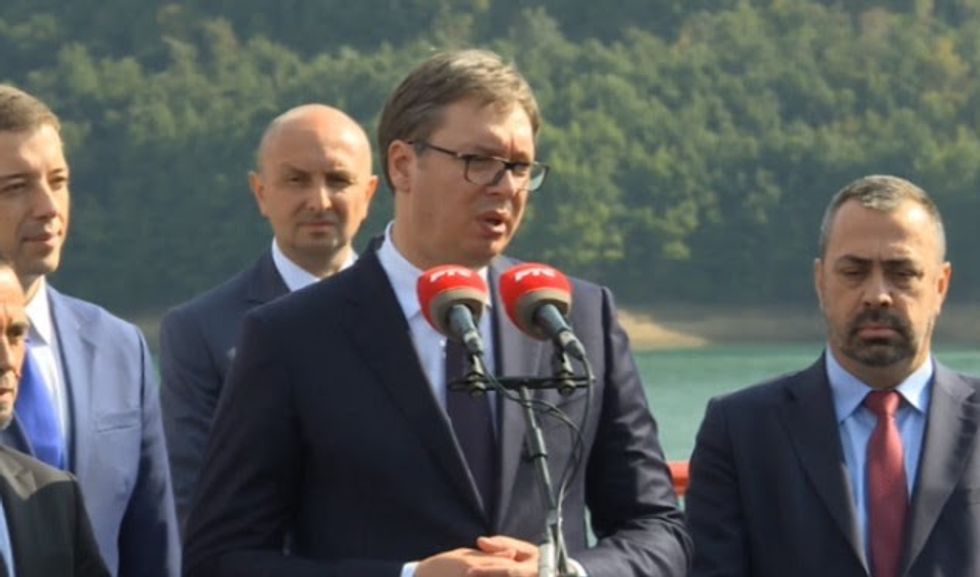 2018/09/vucic-per-thacin.jpg