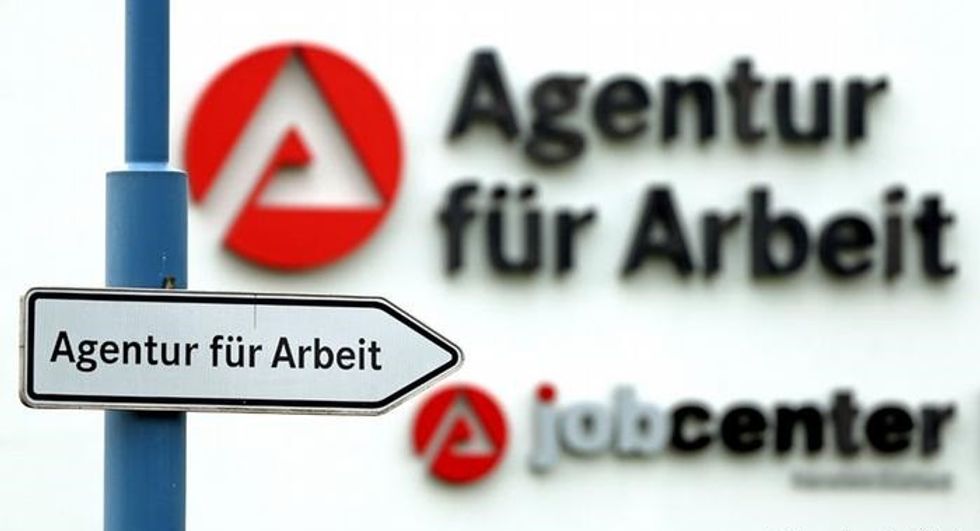2018/10/agentur.jpg