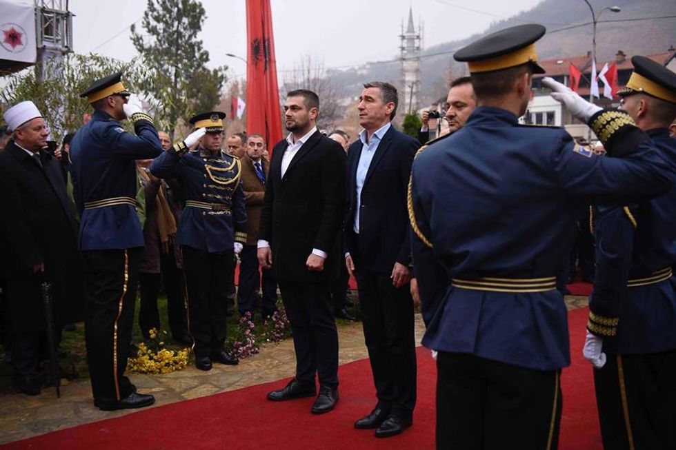 2018 11 25 Veseli në Prizren Të bashkuar si sot të lartësojmë veprat e baballarëve të kombit 6