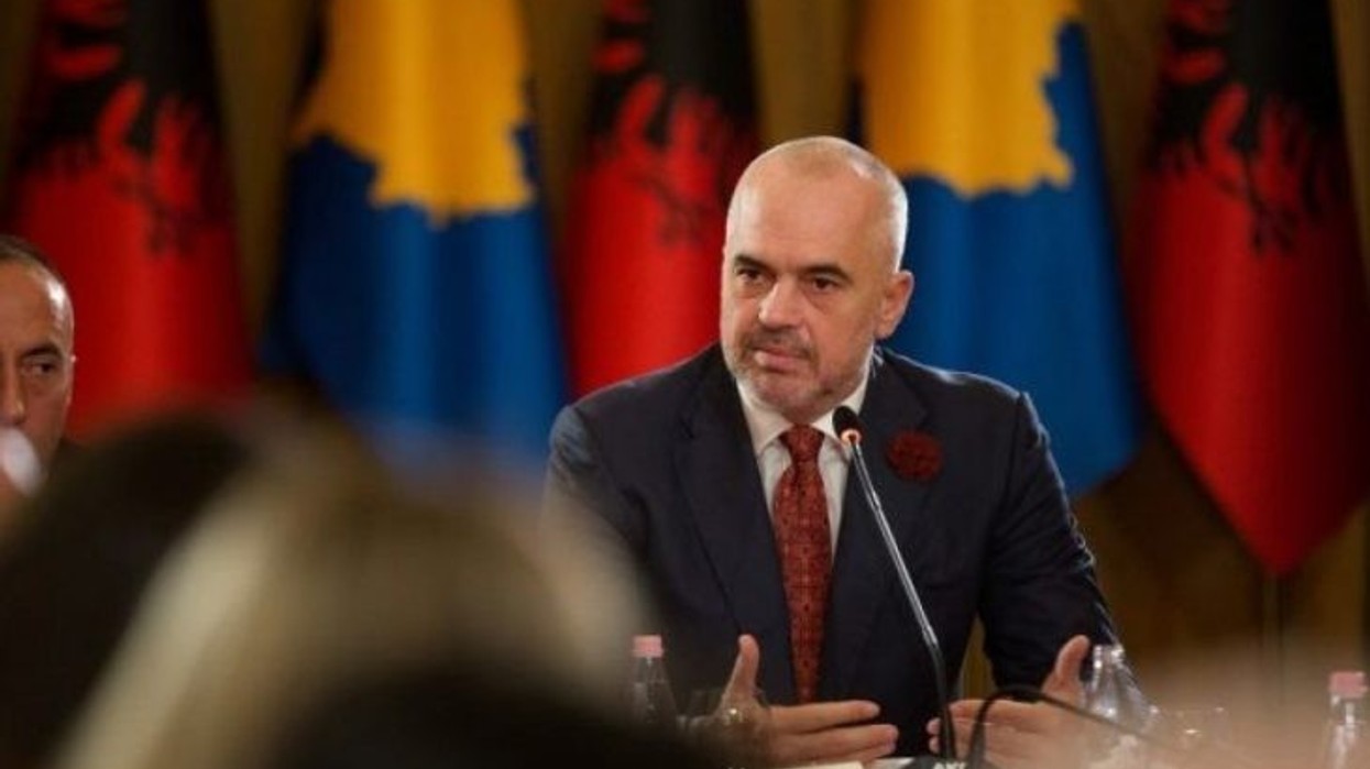 2018/11/auto_Edi-Rama-Ramush-Haradinaj-foto-Facebook-e1506613602103-720x4051543215358-730x440.jpg