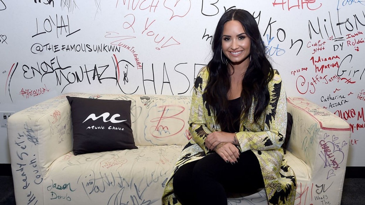 2018/11/Demi-Lovatoo.jpg