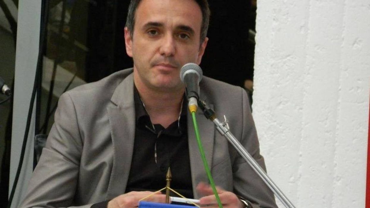Çadikovski: Prokuroria dhe MPB janë të ngadalta, nuk ka përgjigje për makinat e djegura apo kërcënimet online ndaj gazetarëve Çadikovski: Prokuroria dhe MPB janë të ngadalta, nuk ka përgjigje për makinat e djegura apo kërcënimet online ndaj gazetarëve