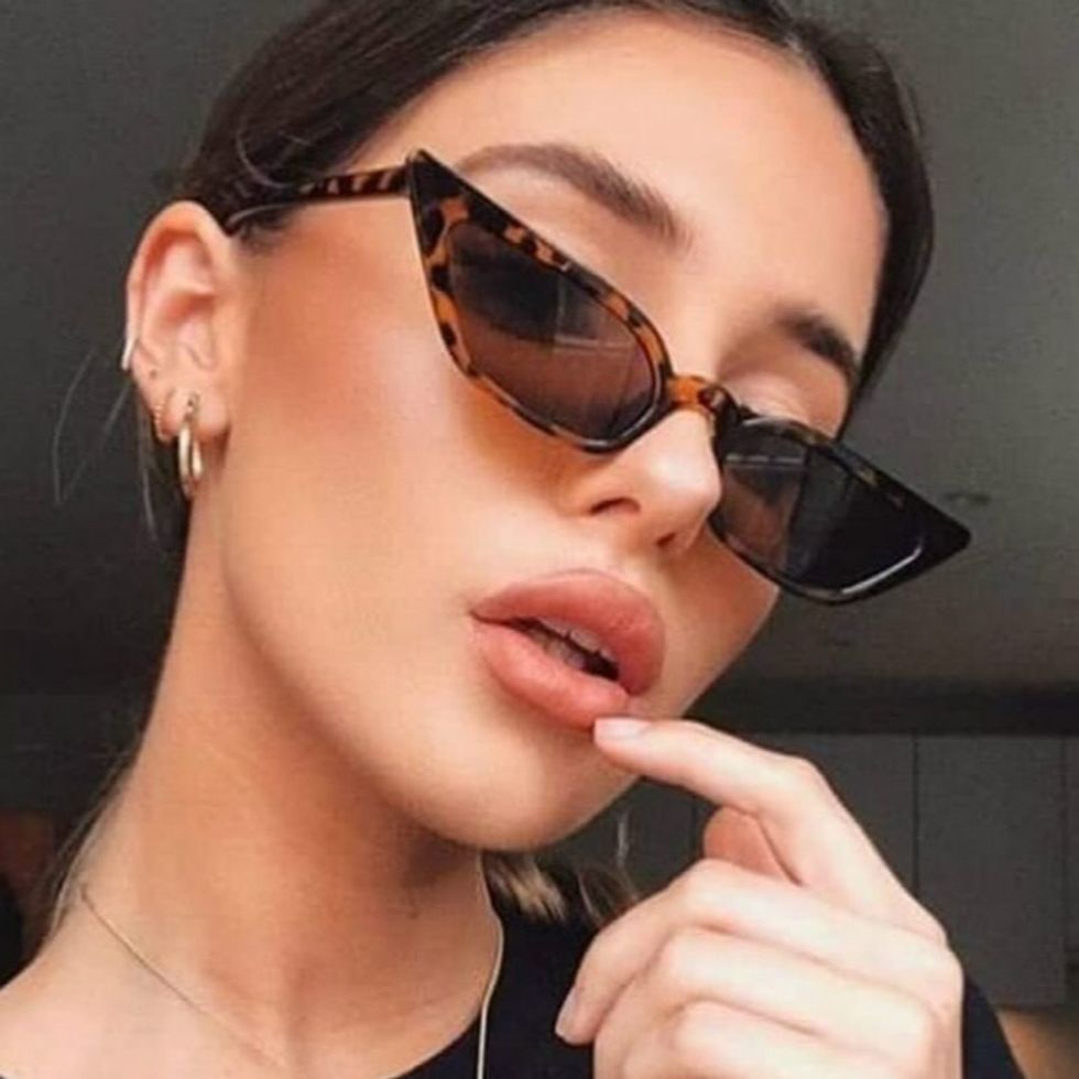 2018 New Women Cateye Vintage Red Sunglasses Brand Designer Retro Points Sun Glasses superstar Female Lady