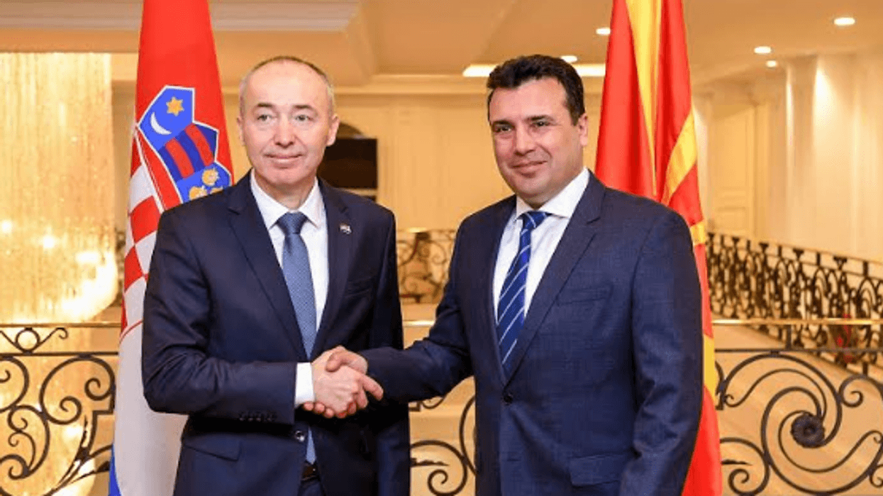 2019/02/Zaev-Krsticeviq.png