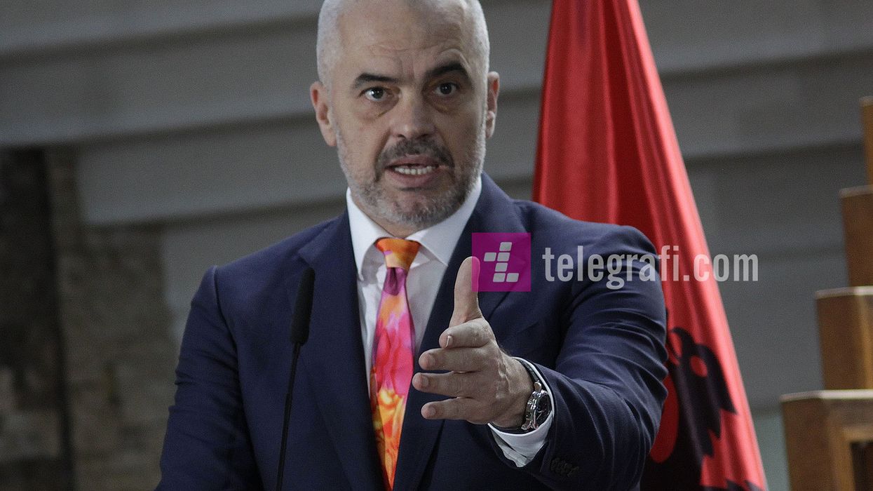 2019/03/Takimi-i-qeverive-Kosove-Shqiperi-Isa-Mustafa-e-Edi-Rama-foto-Ridvan-Slivova-75-e1579866207127.jpg