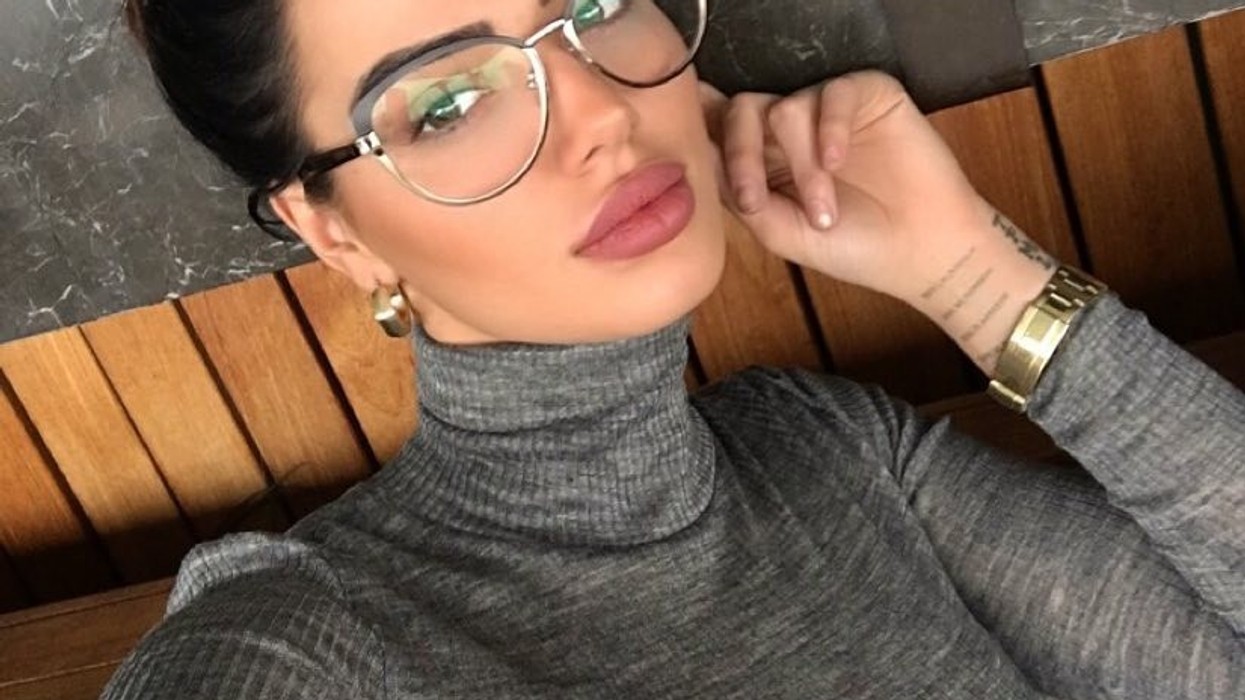 2019/04/mooor-e1554479623852.jpg