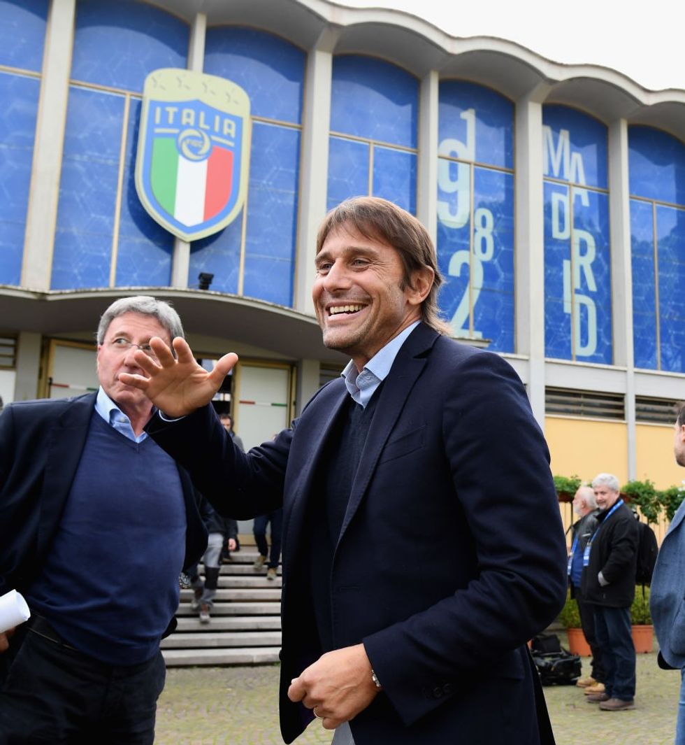 2019/05/Conte-Italia-2-e1557662386651.jpg