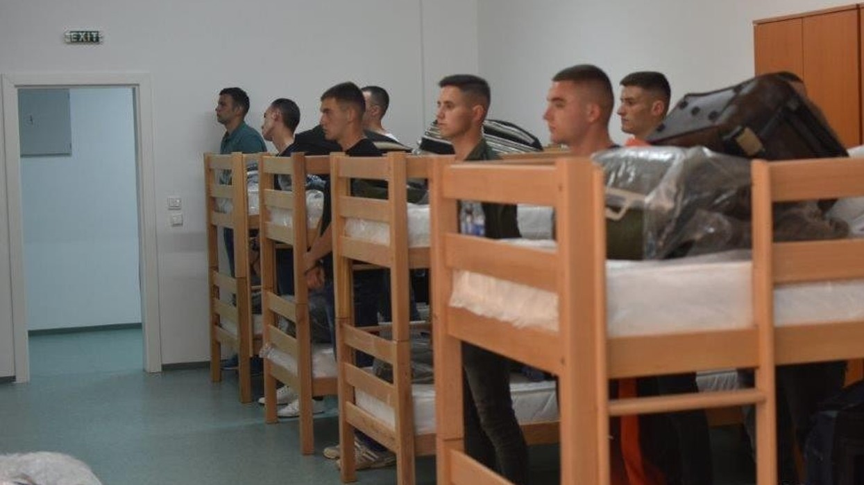 2019/06/4.-Rekrutët-e-rinj-të-FSK-së-fillojnë-trajnimin-bazik-në-Ferizaj-e1560168488698.jpg