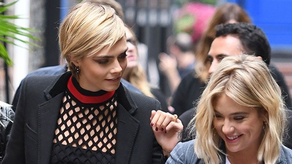 2019/06/cara-delevingne-ashley-benson-makout-ftr-e1560936138394.jpg
