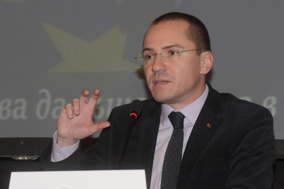 Xhambaski: Derisa Orban dhe Mickoski të mos bien nga pushteti, marrëdhëniet midis Shkupit dhe Sofjes do të përkeqësohen Xhambaski: Derisa Orban dhe Mickoski të mos bien nga pushteti, marrëdhëniet midis Shkupit dhe Sofjes do të përkeqësohen