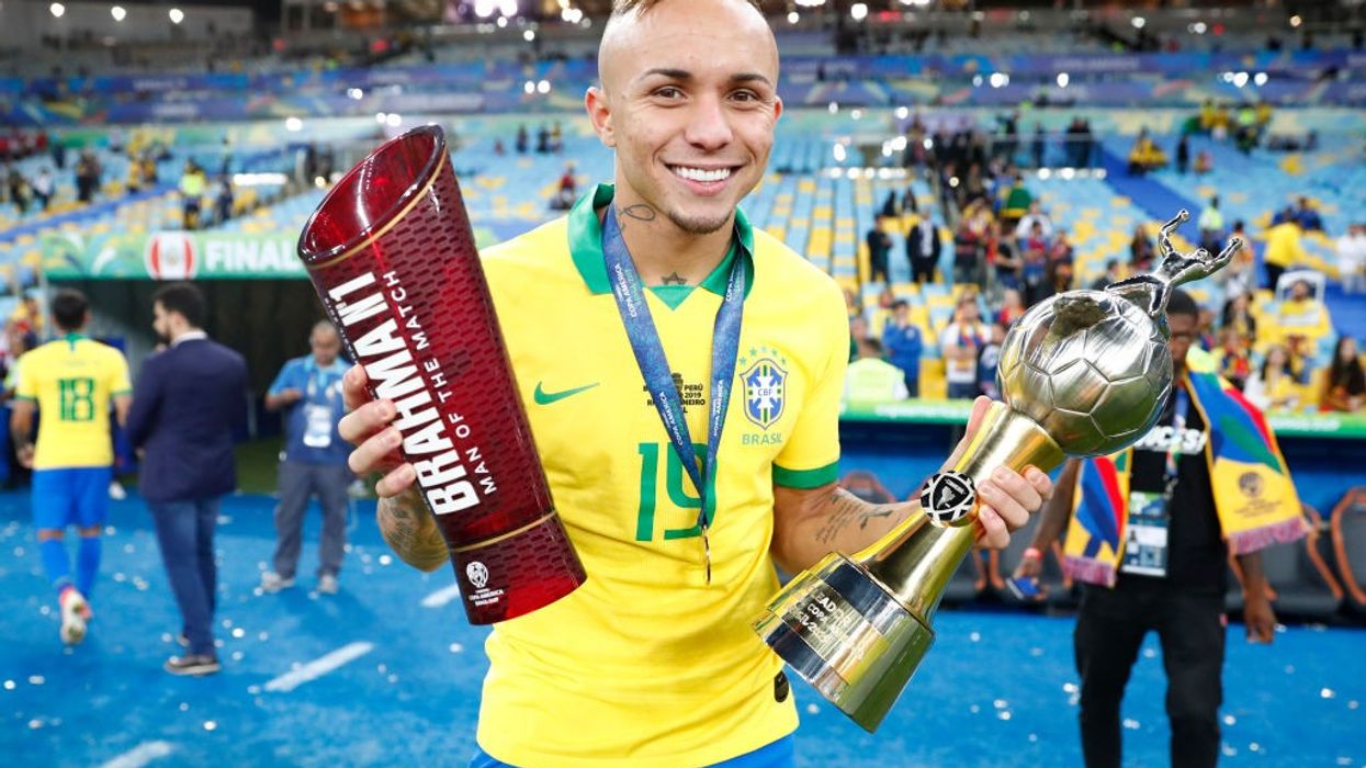2019/07/Everton-Soares.jpg