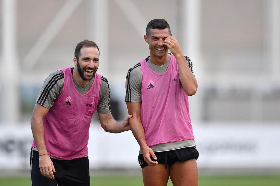 2019/07/Higuain-CR7.jpg