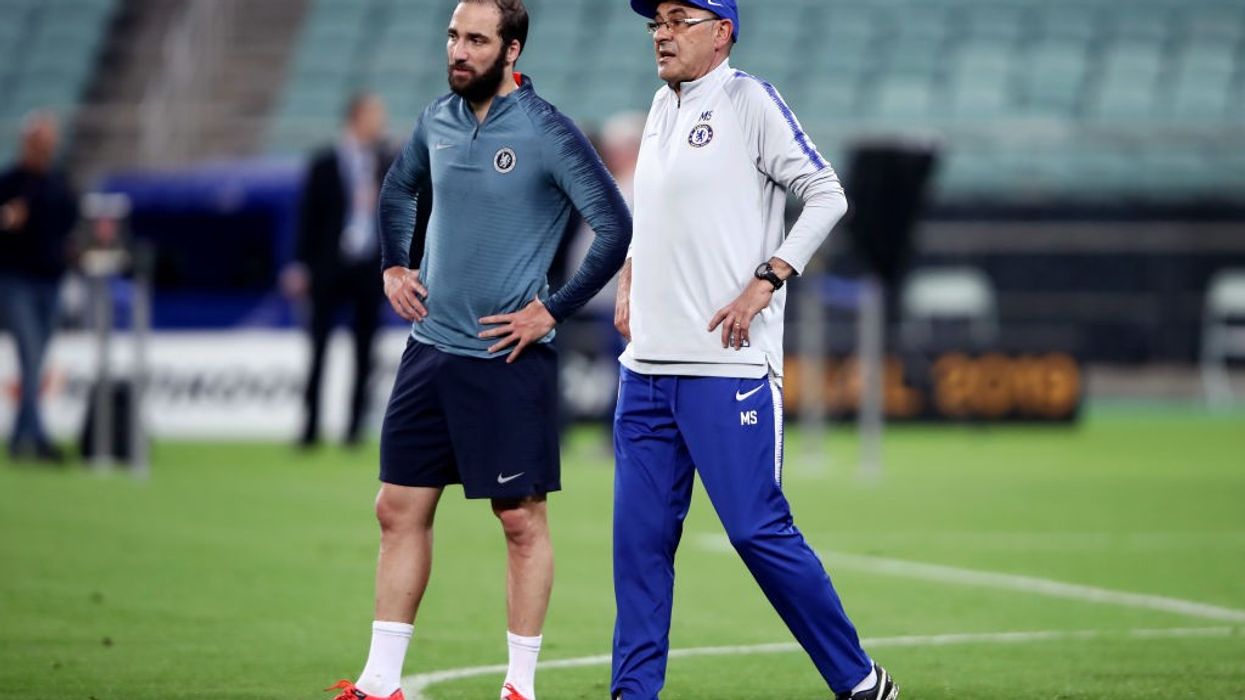 2019/07/Higuain-Sarri.jpg