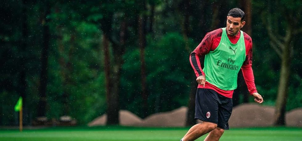 2019/07/Theo_Hernandez_Milan_allenamento_lapresse_2019.jpg