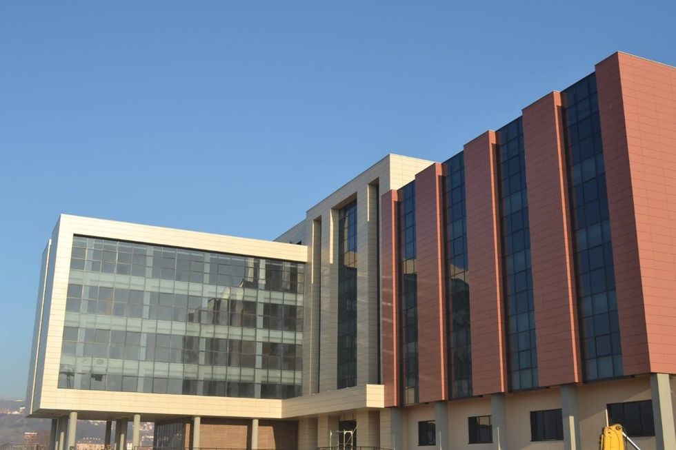 2019/07/universiteti-i-mitrovices_9070.jpg