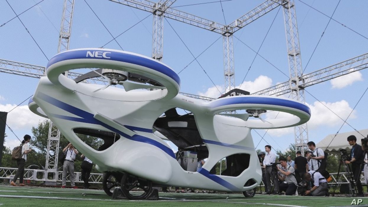 2019/08/AP_19217192814330-Japan-Flying-Car-05AUG19.jpg