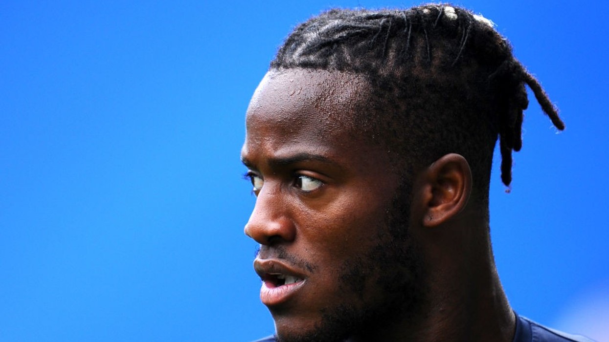 2019/08/batshuayi.jpg