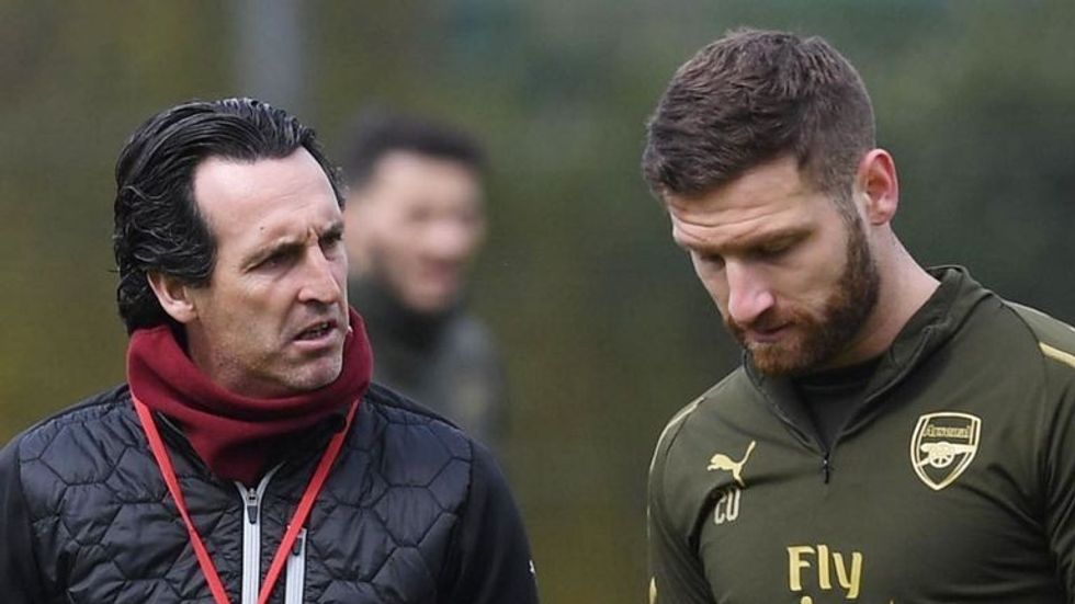 2019/08/emery-mustafi.jpg