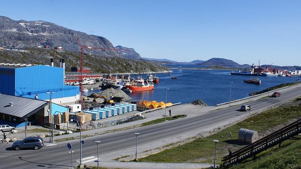 2019/08/greenlanda1.jpg