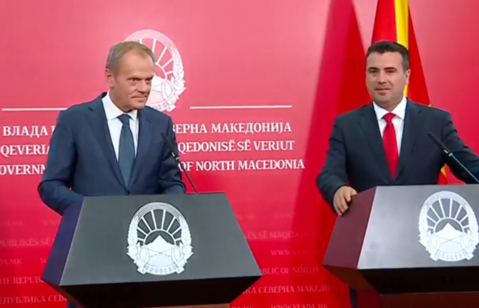 2019/09/Tusk-Zaev.png