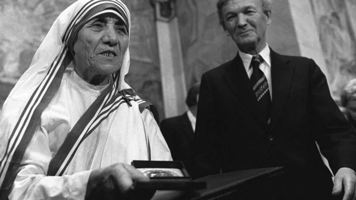 2019/10/1-mother-teresa-timeline.jpg
