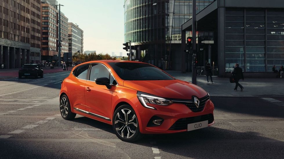 2019/10/clio-9.jpg