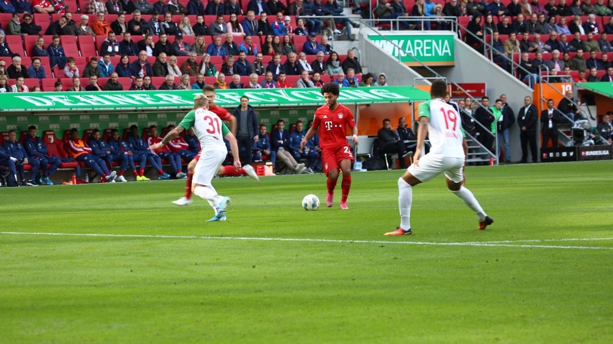 2019/10/gnabry-augsburg.jpg