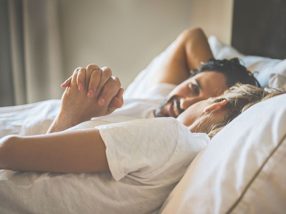 2019/10/hispanic-couple-in-bed-1280.jpg