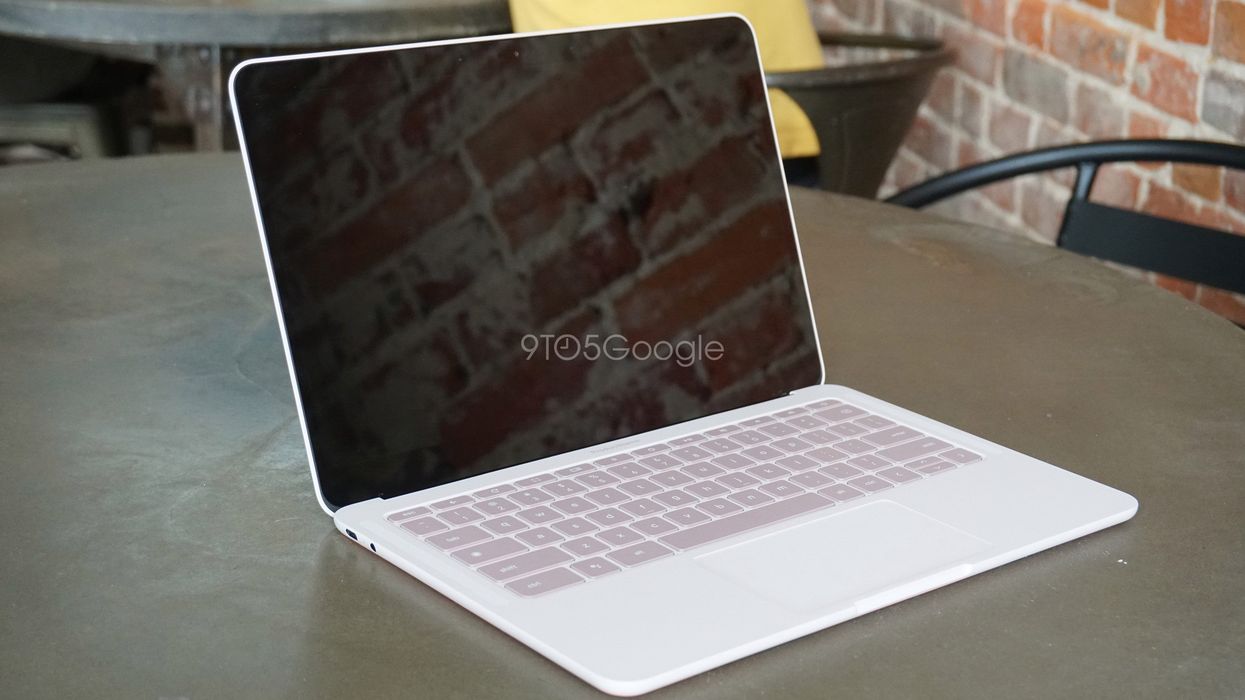 2019/10/pixelbook_go_prototype_hands_on_7.jpg