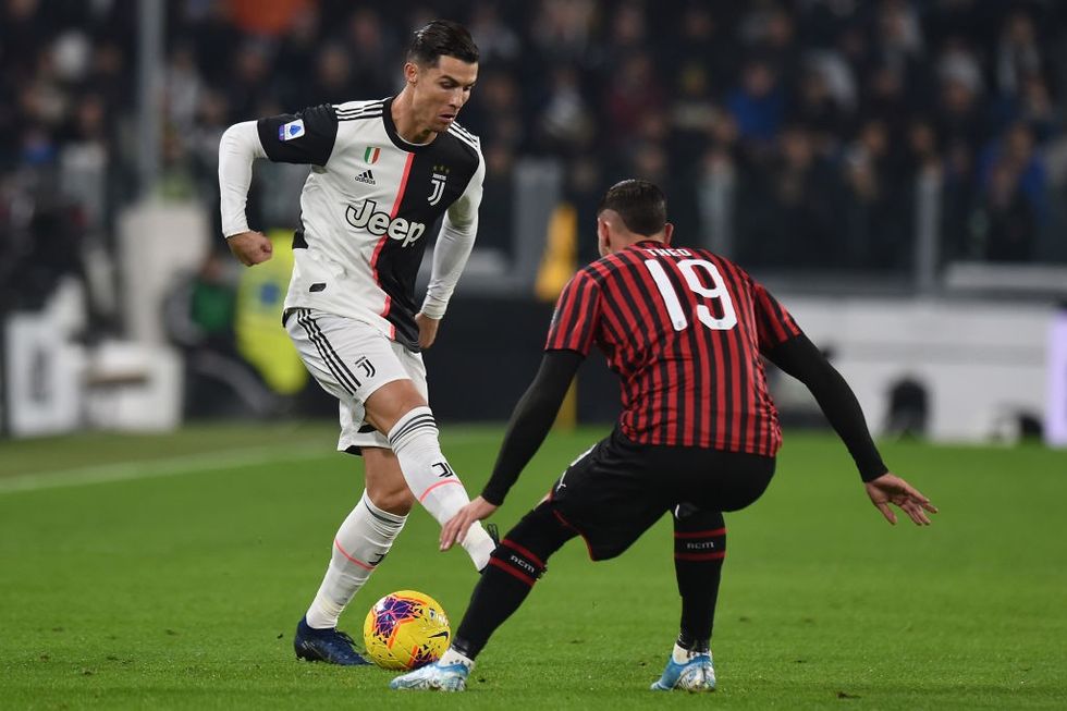 2019/11/CristianORonaldomilan-e1573425483450.jpg
