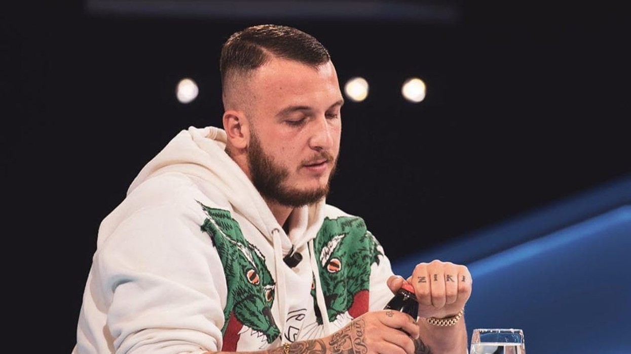 2019/11/mozz.jpg