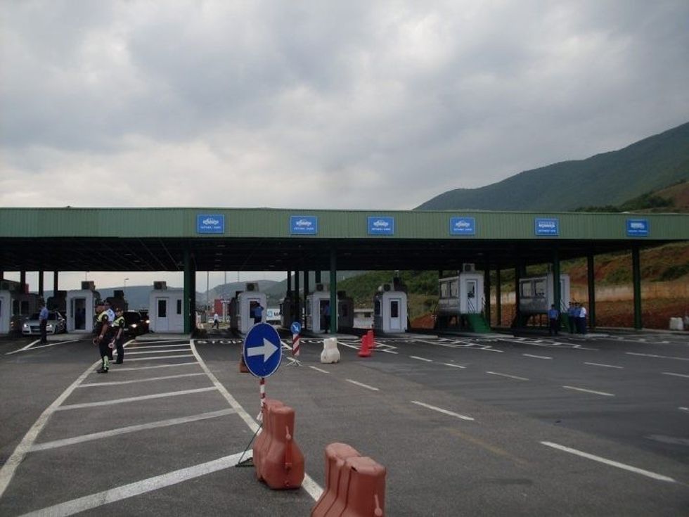2019/11/Pika-e-perbashk\u00ebt-e-kalimit-kufitar-Shqip\u00ebri-Kosov\u00eb-n\u00eb-Morin-t\u00eb-Kuk\u00ebsit.-2-e1540973666565.jpg