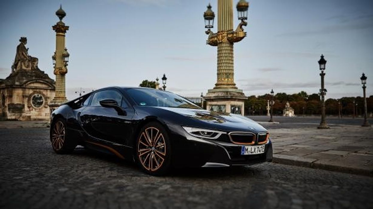 2019/12/p90363116_highres_the-bmw-i8-coupe-in-.jpg