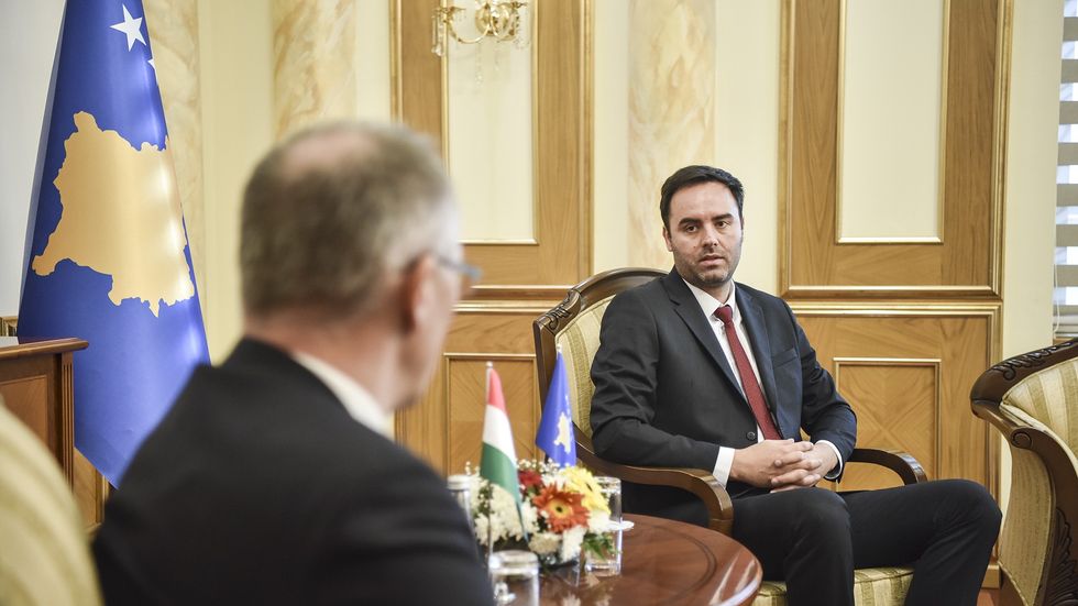 2020 01 31 Kryetari Konjufca takon ambasadorin Markusz 2