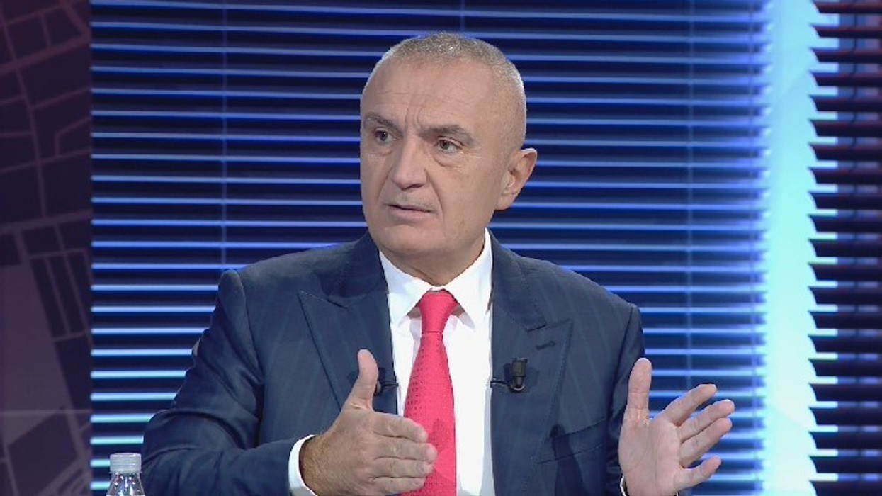 2020/01/metaa.jpg